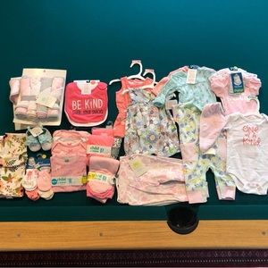 Lot of newborn clothes- girls